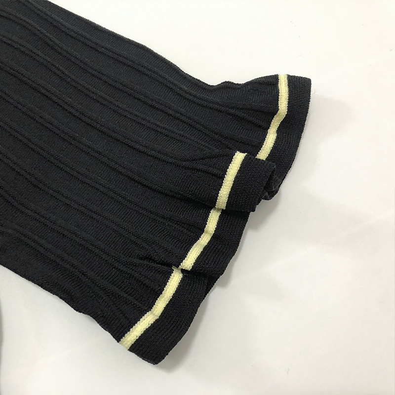 OEM Factory Custom Frühling Sommer Kurzarm Plissee Damen Strickpulloverkleid