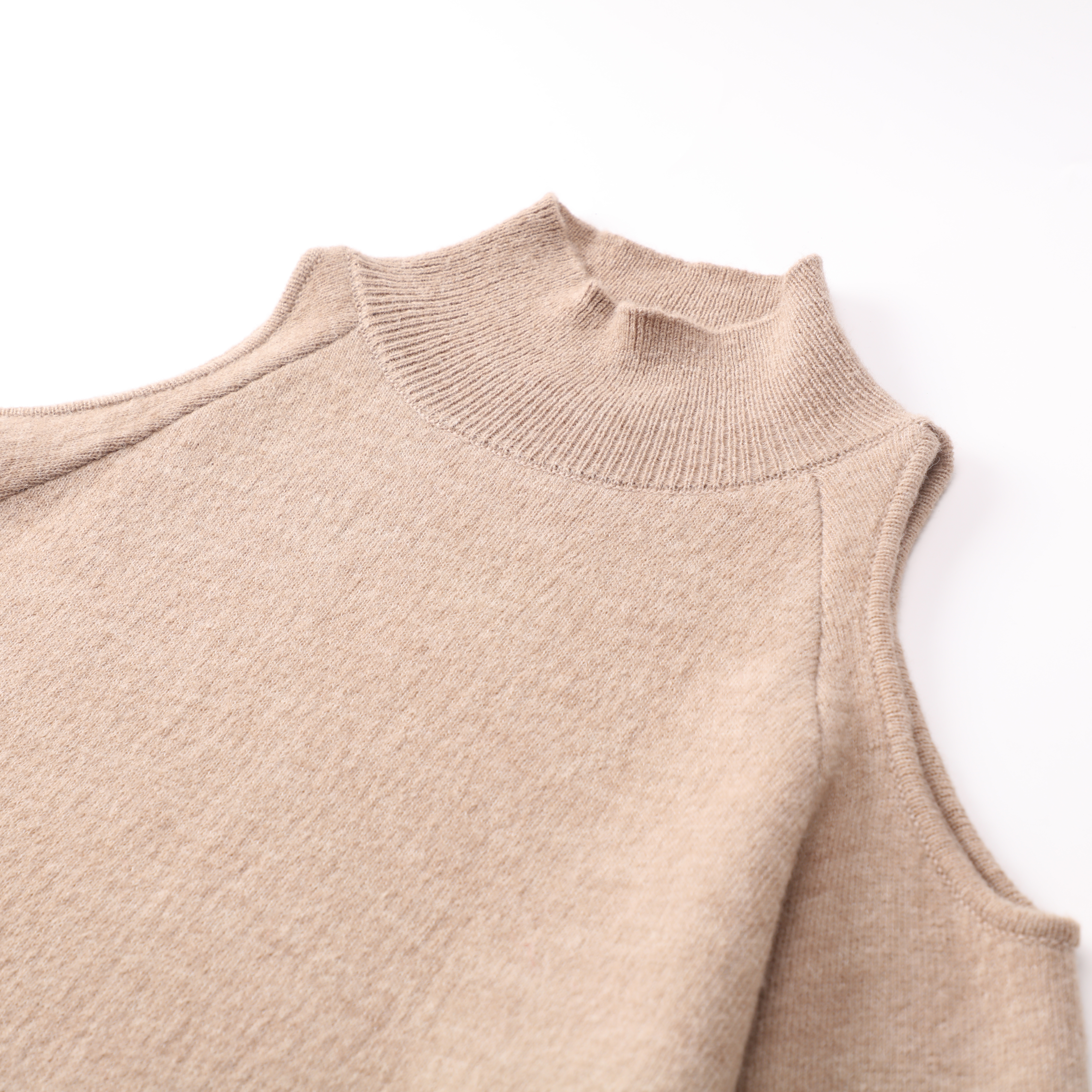 Herbst Winter OEM Factory Custom langärmeliger Rollkragenpullover mit ausgehöhltem Damen-Pullover