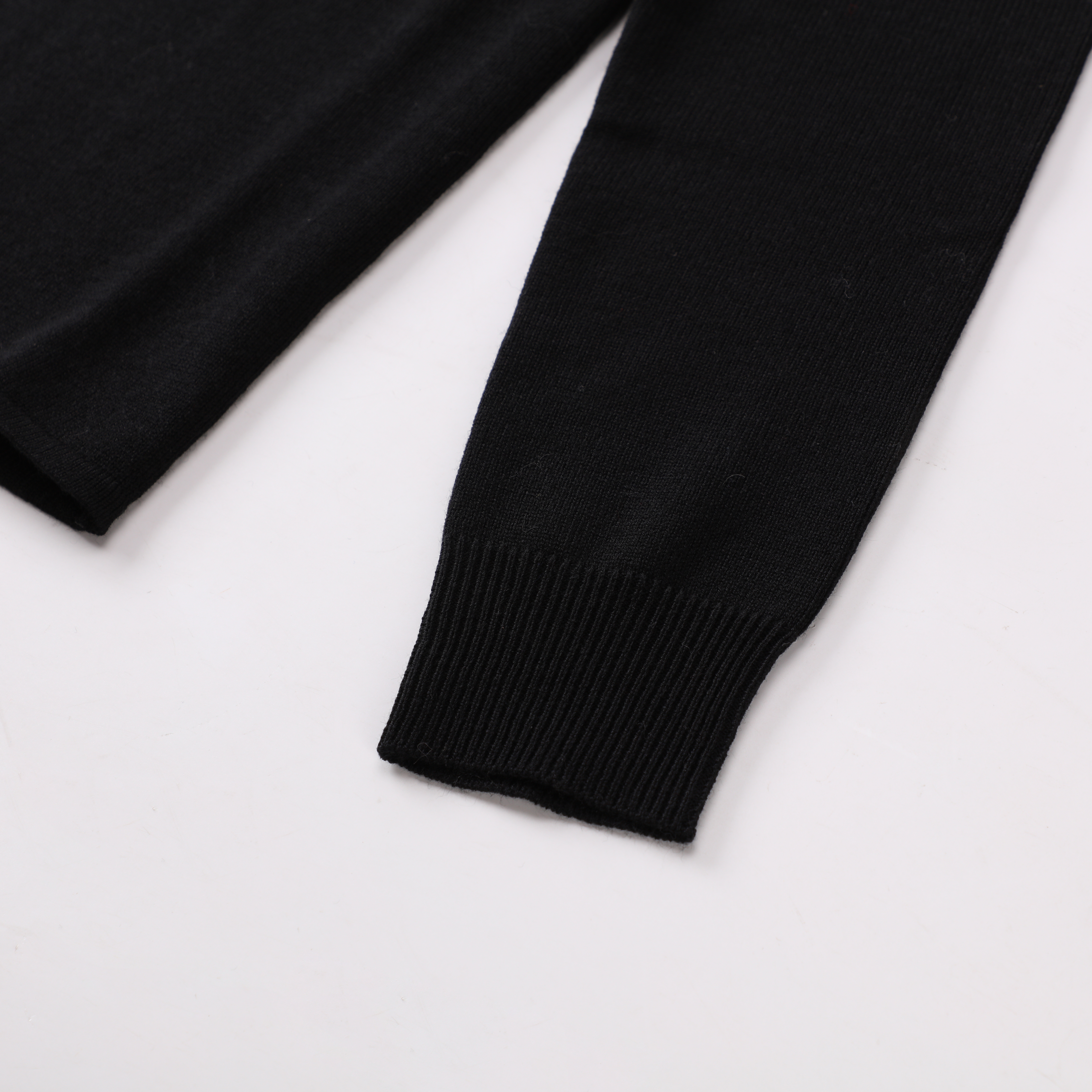 Herbst Winter OEM Custom Schwarz Langarm V-Ausschnitt Lose Damen Damen Pullover Strickpullover