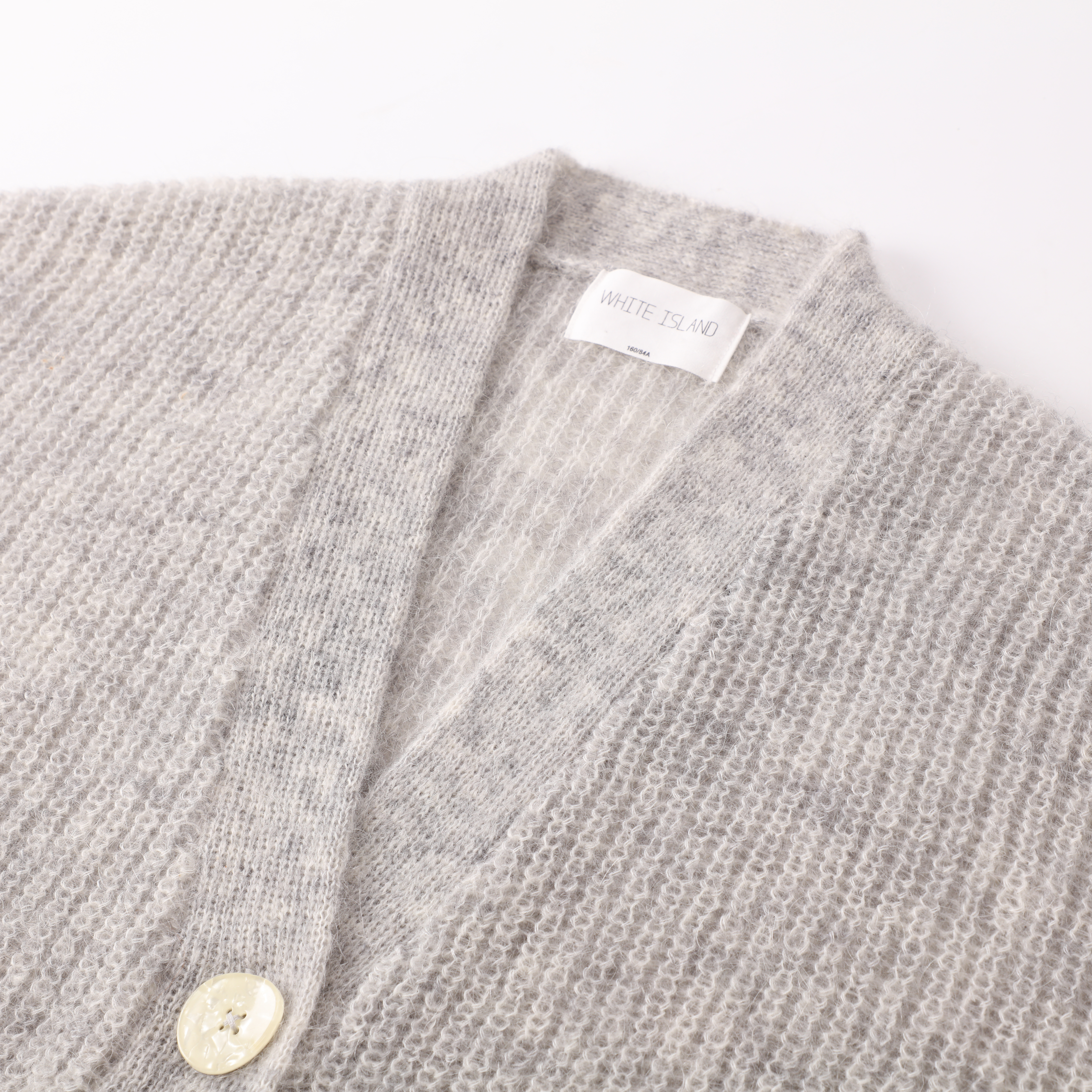 Winter OEM Custom Grau Langarm V-Ausschnitt Damen Strickpullover Strickjacke aus weicher Wolle für Damen