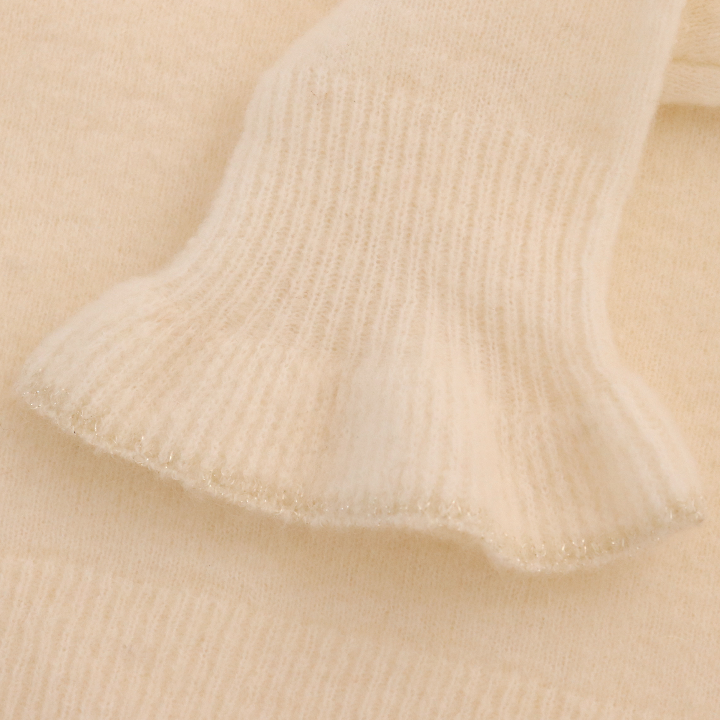 OEM Factory Custom Long Sleeves Beige Damen Damen Short Slim Strickpullover Strickjacke