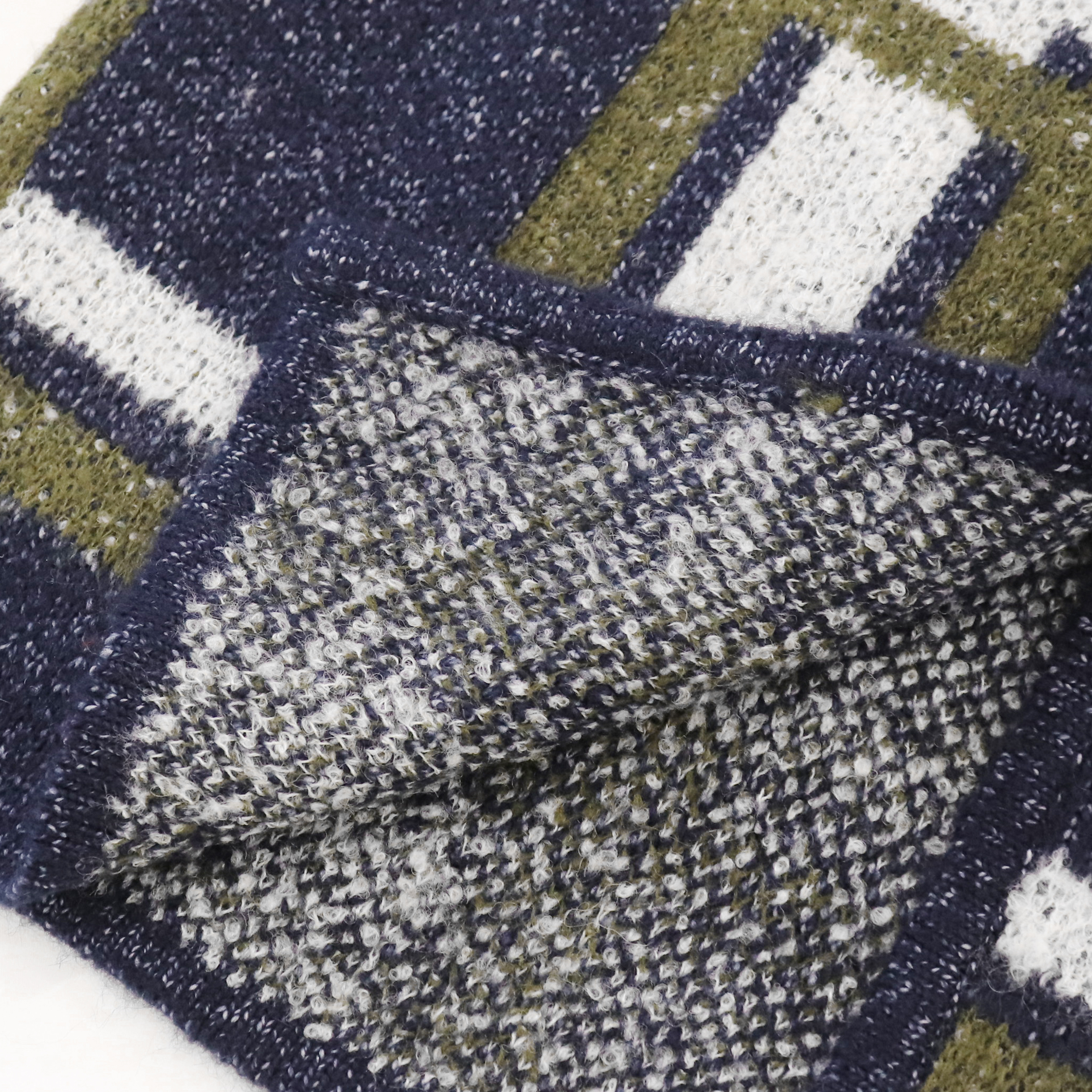 OEM Factory Custom Plaid Print Langarm Damen Damen Strickpullover Mantel Strickjacke